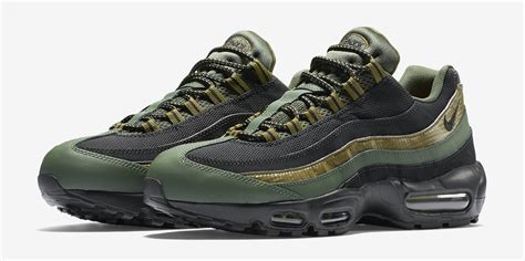 Green Air Max 95 Shoes (3) 